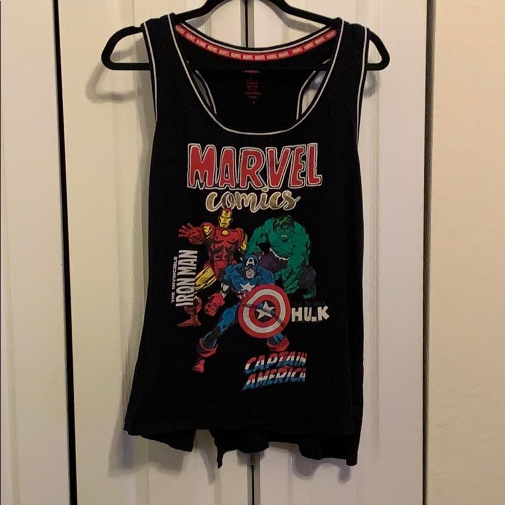 Marvel Avenger’s racerback tank. 14/16 XL
